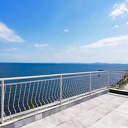 Panorama-chantall- Izba Family 4* Nesebar